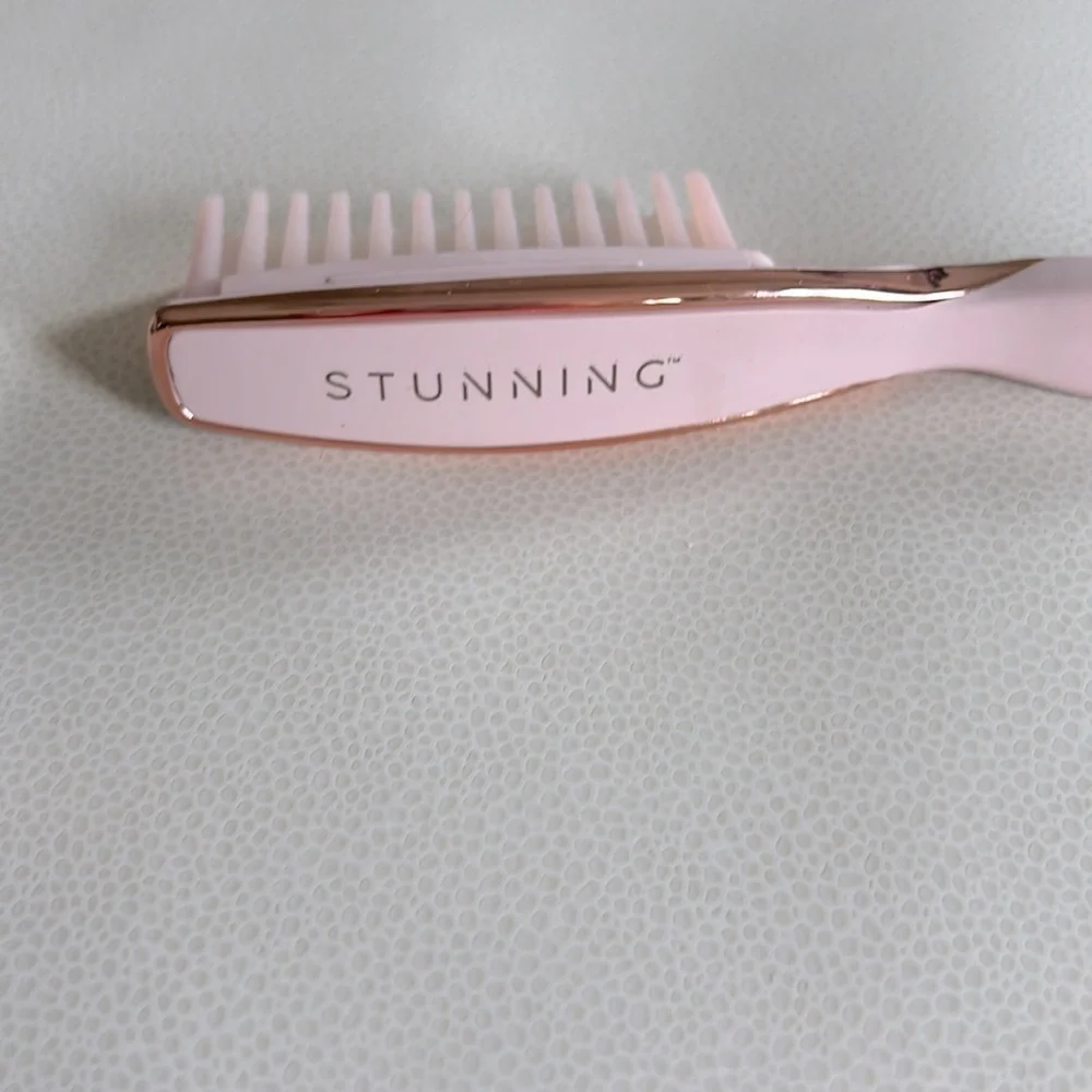 Stunning Volume Styler Volumizing Hair Brush Like New Shiny Salon Quality Result